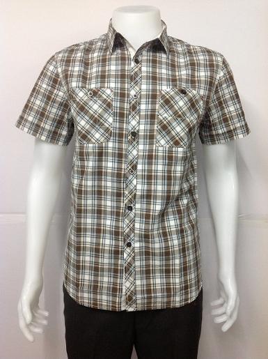 เสื้อเชิ้ตแขนสั้นแฟชั่น
